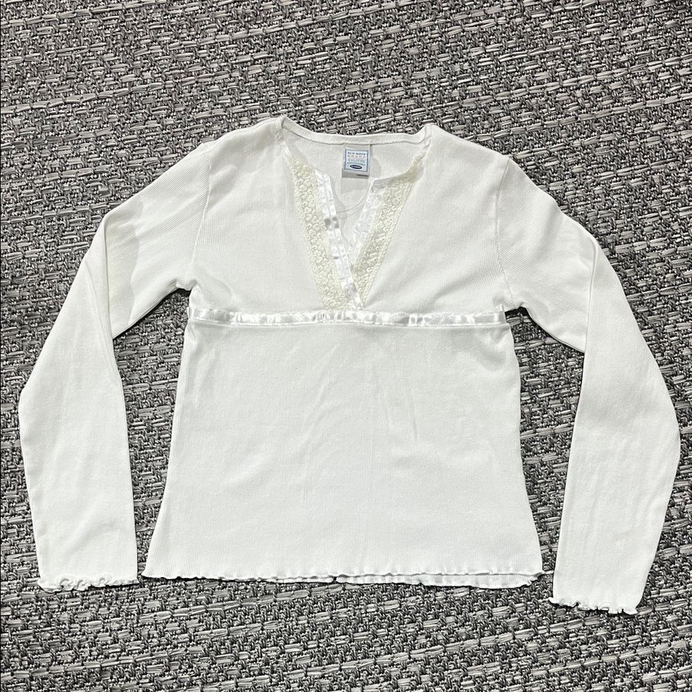 Old Navy | White Long Sleeve Ribbed Blouse with Lace Detail
